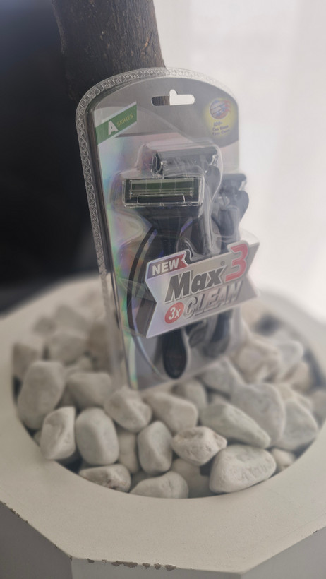 ژیلت سه تایی MAX بسته ۱۲ تایی